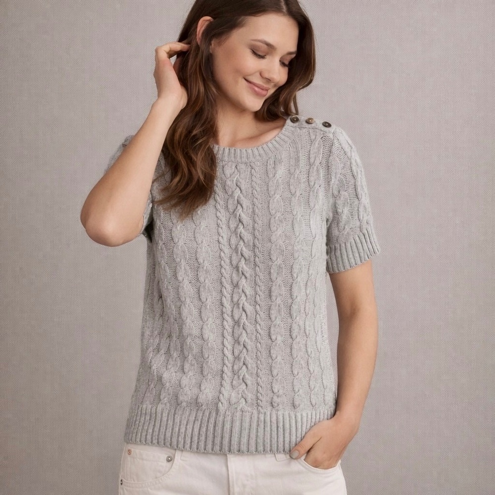 Classic Preppy‎ Small Cable Knit Short Sleeve Sweater Shoulder Button Gray